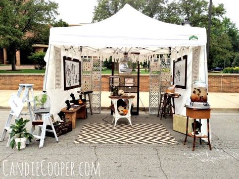 Love the rug in this craft show tent and the use of white and wood display props and fixtures. #ArtAndCraft Fair Vendor Booth Ideas, Pop Up Canopy Decorating Ideas, Market Tent, Art Fair Display, Market Stall Display, Art Fair Booth, Vendor Booth Display, Farmers Market Booth, Craft Fair Booth Display