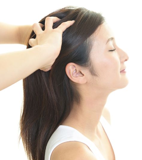 How Scalp Massage Helps With Hair Growth Homemade Hair Oil, Horse Shampoo, Improve Hair Growth, Hair Oils, Increase Hair Growth, Coconut Oil Hair Mask, Homemade Hair, Hair Massage, Best Hair Oil