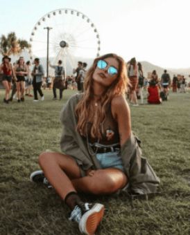 Look Da Festival, Mode Coachella, Looks Lollapalooza, Summer Music Festival Outfits, Music Festival Photography, Girly Heels, Outfits Para Festival, Lollapalooza Outfit, Jewelry Nails