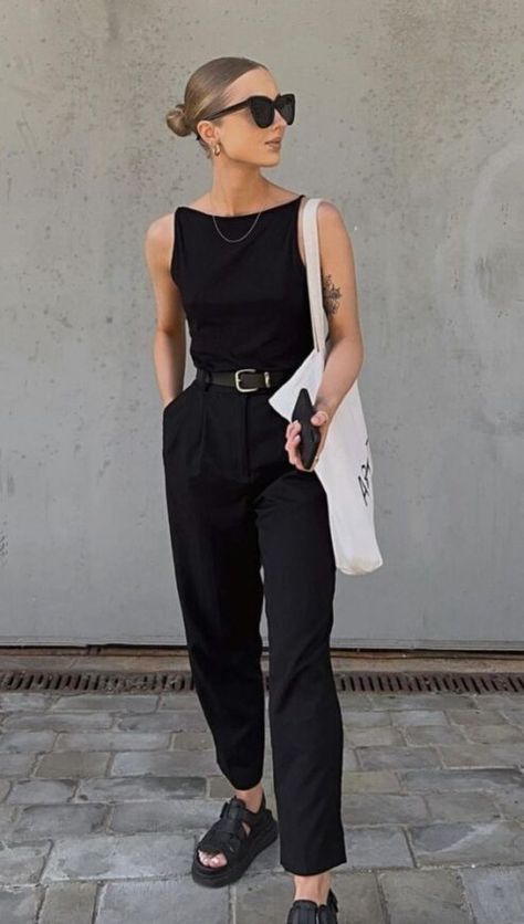 Alledaagse Outfits, Populaire Outfits, 여름 스타일, Woman In Black, Ținută Casual, Mode Casual, Mode Ootd, Looks Street Style, Looks Black