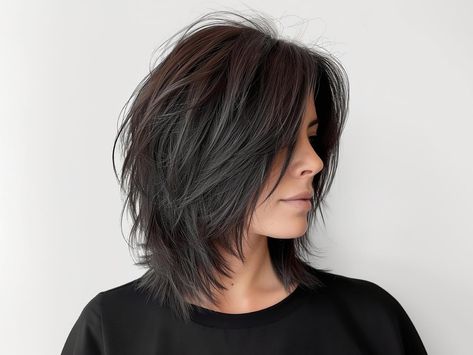 80 Best Medium Shags with Bangs You Can Get Right Now Sara Gilbert Hair, Shoulder Length Razored Hair, A Line Bob For Thick Hair, Short Shag Thick Hair, Modern Emo Hair, Short Asian Haircut, Textured Lob Haircut Mid Length, Layered Haircuts Shoulder Length, Hair Pics