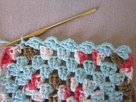 Granny Square Edging, Crochet Granny Stitch, Crochet Boarders, Crochet Border Patterns, My Granny, Crochet Baby Blanket Free Pattern, Crochet Needlework, Steel Crochet Hooks, Dishcloth Crochet Pattern