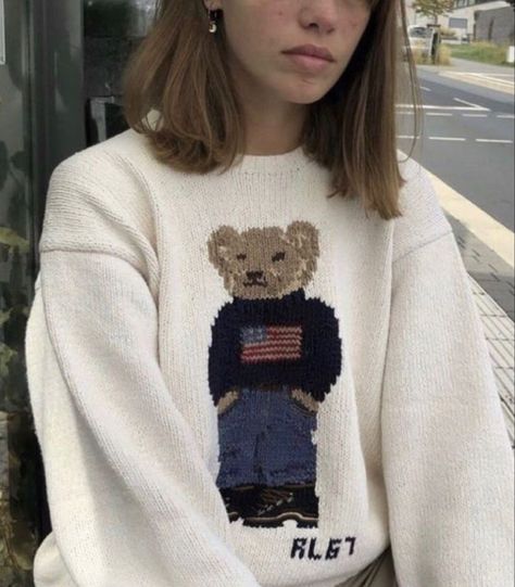 Ralph Lauren Sweater Bear, Ralph Lauren Bear Sweater, Ralph Lauren Sweater Outfit, Polo Bear Sweater, Ugg Outfit, Bear Outfit, Bear Sweater, Autumn Fits, Bear Outfits