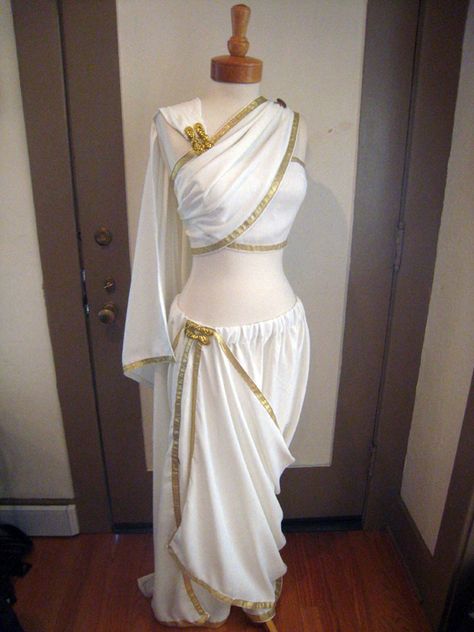 Beautiful Athena Inspired Dress, Roman Fashion Modern, Fantasy Greek Clothing, Greek God Clothing, God Like Outfits, Greek Myth Outfit, Sun God Costume, Greek Gods Outfits, Greek Goddess Outfits