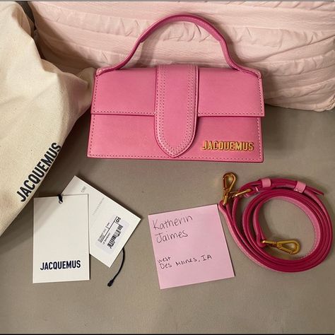 Jacquemus le bambino pink bag Bags Jacquemus, Jacquemus Le Bambino, Jacquemus Bags, Shopping Pictures, Jacquemus Bag, Bride Bag, Purple Handbags, Vanity Bag, Luxe Fashion