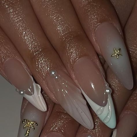 NAILS BY LILI on Instagram: "coachella mermaid 🩵🧜‍♀️⭐️
.
.
#almondnails #squarenails #pinkfrenchnails #nailinspo #hellokittynails #valentinobeautypure #lanails #nailtech #nailart  #whitenails #ombrenails #airbrushnails #glitternails #pinknails #chromenails #goldnails" Nails Summer French, Nail Freestyle, Coachella Nails, Summer French Nails, Airbrush Nail Art, Pink French Nails, Airbrush Nails, Pointed Nails, Mermaid Nails