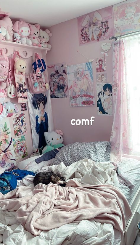 Kawaii Minimalist Room, Kawaiicore Room Decor, Small Kawaii Bedroom, Pink Anime Room, Kawaii Rooms, Cutecore Room, Sanrio Room, Kawaii Bedroom, Pink Room Decor