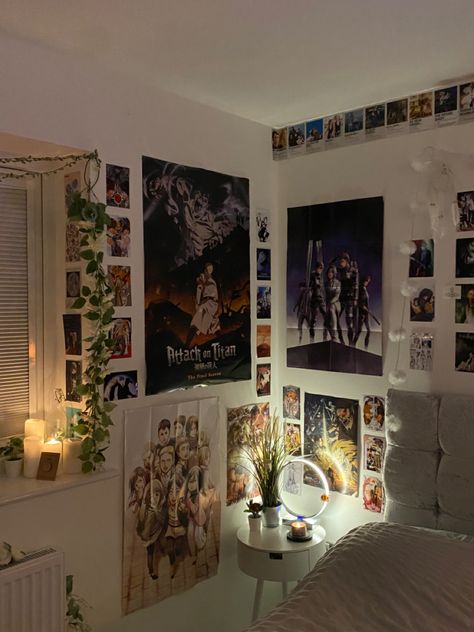 Anime Themed Apartment, Wall Poster Organization Ideas, Room With Anime Posters, Anime Poster Wall Bedroom Ideas, Anime Poster Wall Bedroom Aesthetic, Anime Wall Posters Bedroom, Anime Wall Bedroom, Bedroom Anime Aesthetic, Anime Apartment Decor