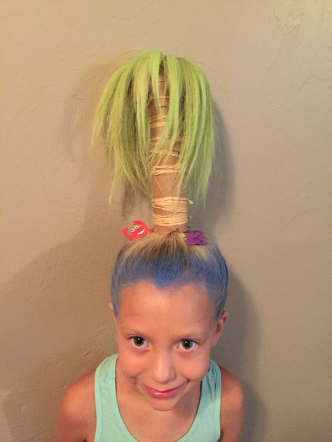 Crazy hair day palm tree!                                                                                                                                                                                 More Crazy Hair For Kids, Wacky Hair Days, Crazy Hair Day, Wacky Hair, Crazy Hair Day At School, Crazy Hair Days, Halloween Hair, Creative Hairstyles, Crazy Hair