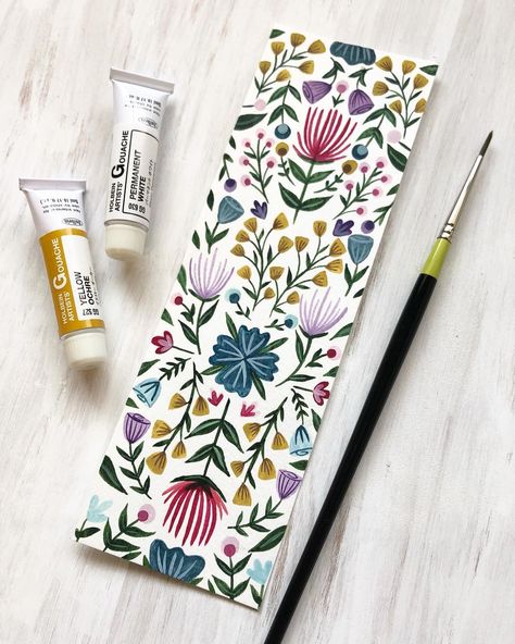 I loved painting this lovely floral bookmark in gouache and watercolor last week! I need to make more of them! #gouache #watercolor #watercolorpainting #painting #bookmark #floral Animal Illustrations, Gouache Painting, Illustration Blume, Flower Bookmark, Gouache Art, Lukisan Cat Air, Illustrators On Instagram, Watercolor Inspiration, Love Painting