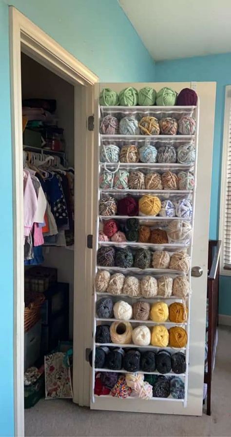 Yarn Storage Shelves, Small Crochet Room Ideas, Organisation, Cute Yarn Storage Ideas, Yarn Display Storage, Yarn Storage Closet, Storing Yarn Ideas Storage Solutions, Crochet Corner In Room, Crochet Supply Organization