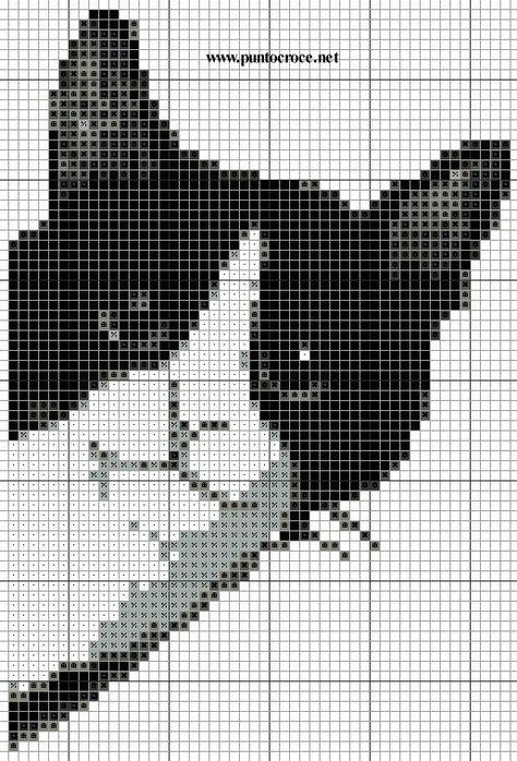 Gato negro y blanco Kat Haken, Cat Template, Cat Cross Stitches, Cat Cross Stitch Pattern, Cat Cross Stitch, Cross Stitch Animals, Tapestry Crochet, Knitting Charts, Crochet Chart