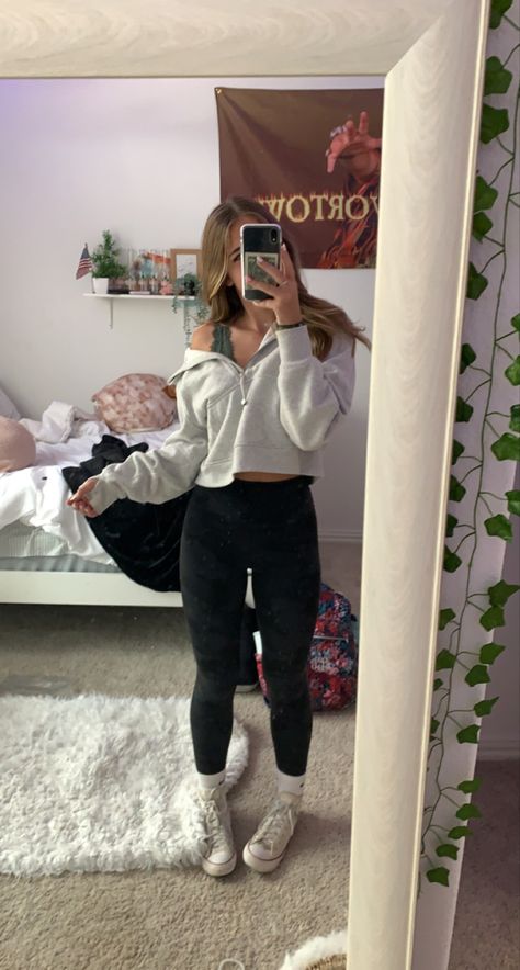 Monday Outfits For School, Simple Outfits For School, Cute Outfits With Leggings, Outfit Inspo Casual, Casual Preppy Outfits, Cute Lazy Day Outfits, Trendy Outfits For Teens, Casual School Outfits, Sport Outfit