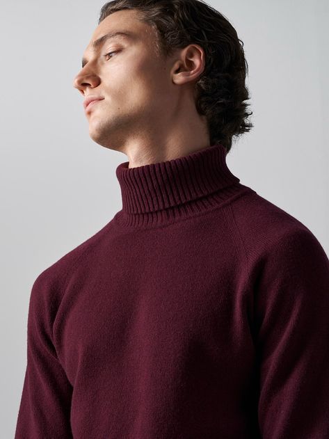 Bordeaux, Maroon Turtle Neck Outfit, Maroon Sweater Outfit, Mens Turtleneck Outfits, Turtleneck Aesthetic, Turtle Neck Outfit Men, Turtle Neck Outfits, Turtleneck Outfit Men, Turtleneck Fashion