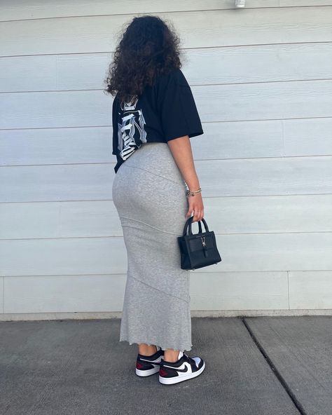 #jordans #ootd Modest Yet Stylish Outfits, Cute Jordans Outfits, Hide Mid Section Outfits, Maxi Long Skirt Outfits, Black Pants Work Outfit Summer, Stylish Modest Outfits Plus Size, Skirt Jordans Outfit, Casual Chic Sneakers Outfit, Sneakers And Skirts Outfit