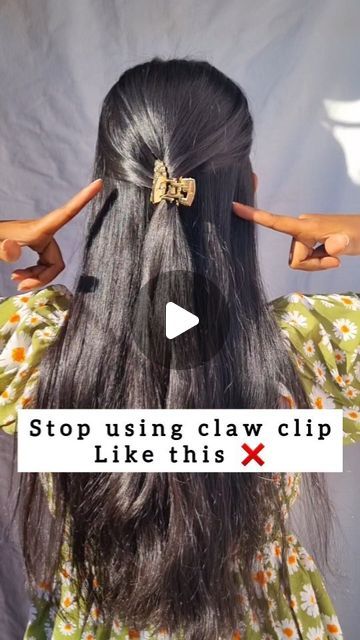 Simple Hairstyle At Home, Hairstyle With A Claw Clip, Daily Use Hairstyles, How To Put Clips In Hair, Eamcet Tips, Hairstyle Easy Short Hair, Hairstyle With Small Claw Clip, How To Clip Hair, How To Style Hair With Claw Clip