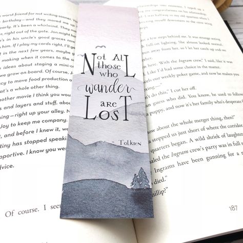 Crochet Animal Bookmarks, Mountain Bookmark, Tolkein Quotes, Creative Diy Bookmarks, Animal Bookmarks, Bookmarks Quotes, Handmade Bookmarks Diy, Bookmark Crochet, Watercolor Bookmark