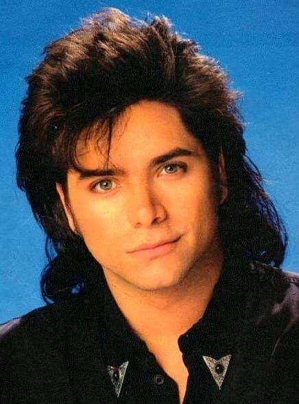 More '90s than Pierre Escargot.  (Uncle Jesse) John Stamos Young, Modern Mullet Haircut, Mens Mullet, Harry Styles Snl, Memes Crush, Snl Cast Members, Uncle Jesse, John Stamos, Mullet Haircut