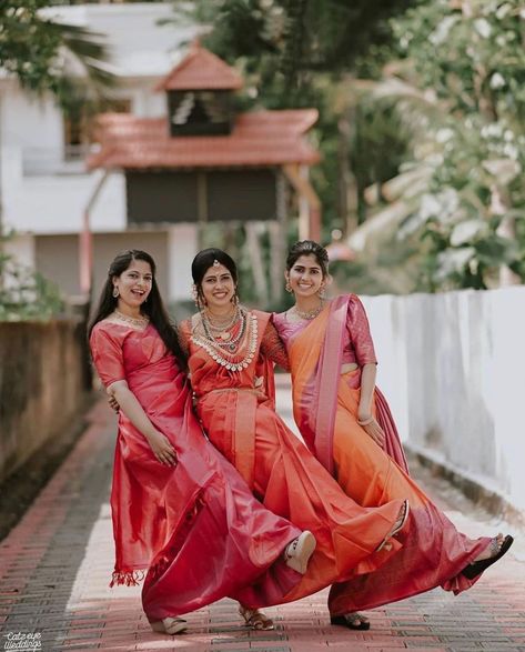 Steal-Worthy South Indian Bridesmaids Photoshoot Ideas For Weddings South Indian Bridesmaids, Bridesmaids Photoshoot, Funny Wedding Poses, Sisters Photography Poses, Haldi Photoshoot, Ideal Relationship, Bridesmaid Poses, Indian Bride Poses, Ideas For Weddings