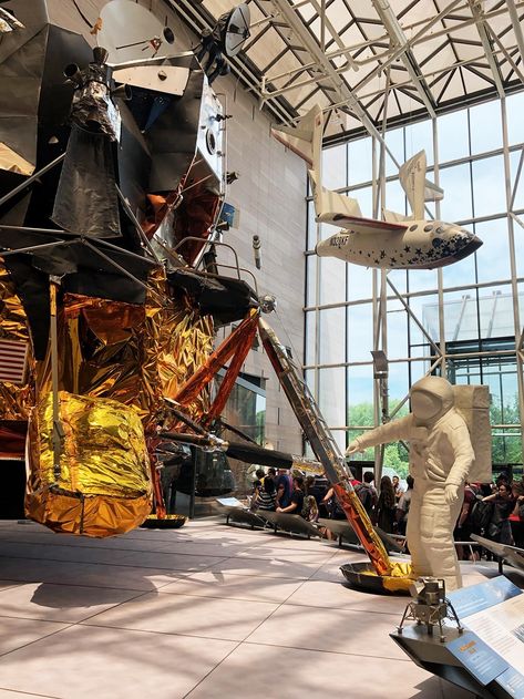 Smithsonian National Air and Space Museum in Washington DC | where we have visited in DC + our DC bucket list for the future | via Autumn All Along Los Angeles, Smithsonian Museum Washington Dc, Dc Bucket List, United States Botanic Garden, Autumn Bucket List, Aerospace Museum, Dc Vacation, National Building Museum, Character Vibes