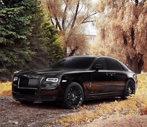 Rolls Royce   #RR # Ghost #luxury Rr Ghost, Rr Wraith, Rr Car, Most Luxurious Car, Supercar Design, Quotes Car, Rolls Royce Ghost, Cool Truck Accessories, Rolls Royce Motor Cars