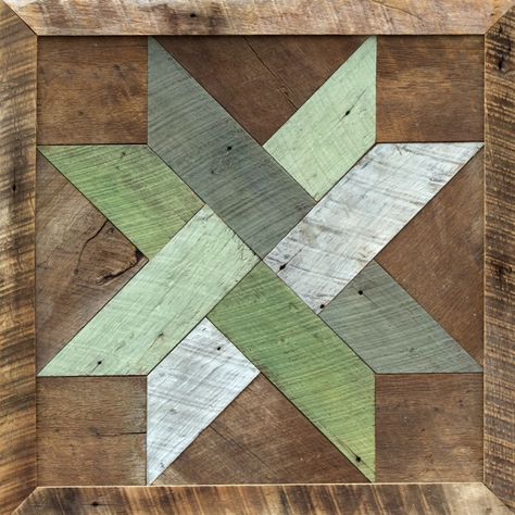 Hand Made Wooden Barn Quilt. These Are Stunning And Definitely A One Of A Kind Gift!!! Don’t Sleep On These! Whether You Get Them For Yourself As Decor Or As A Gift, You Will Not Regret It. Size 30”X30��”. Please Ask Any Questions! Starburst Quilt Block, Simple Barn Quilts Patterns, Simple Barn Quilt, Wood Things To Make, Barn Quilts Diy, Barn Quilt Patterns Templates Easy, Barn Quilts Patterns, Wood Quilt Wall Art, Free Barn Quilt Patterns