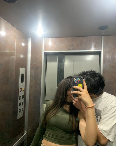 Gf Bf Mirror Selfie, Cute Bf And Gf Pics Kisses, Bc Gf Pics, Bf Gf Mirror Pictures, Bf And Gf Mirror Pics, Bf And Gf Pictures, Bf Gf Pictures, Elevator Aesthetic, Tall Boyfriend Short Girlfriend