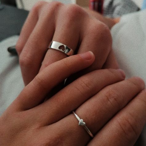 matching heart rings
couples rings
promise rings Rings For Bf And Gf, Boyfriend Girlfriend Rings, Promise Rings Band, Him And Her Promise Rings, Couple Rings Promise, Bf Gf Rings, Promise Ring Matching, Aesthetic Promise Rings For Couples, Promise Ring For Couples