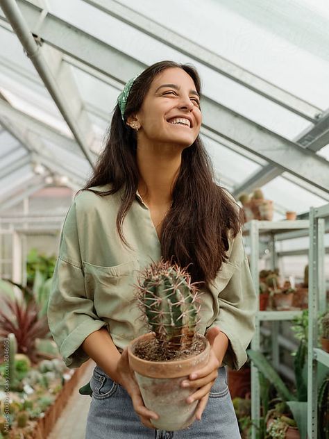 Laughing girl working with cactuses by Milles Studio for Stocksy United #portrait #green #greenhouse #cactus #garden #girl #style #work #care #photography #natural #people The Man Who Laughs, Laugh Now Cry Later, Gardening Photography, Laughing Face, Laugh Meme, Estilo Hippy, Mode Hippie, Plant Photography, Friends Laughing