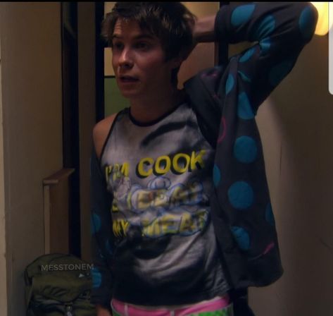 Chris Miles, Joe Dempsie, Skins Uk, Gen 1, Instagram Look, Look At, Actors, Skin, T Shirt