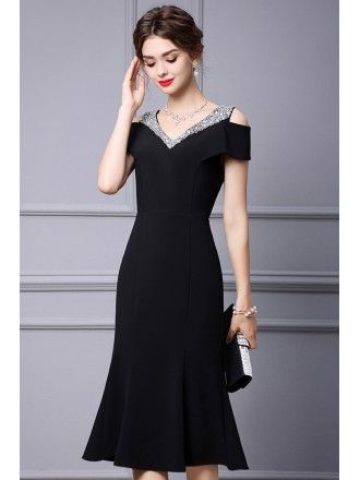 Cold Shoulder Dress Formal, Delicate Gown, Luxurious Dress, Simple Frock Design, Luxurious Dresses, Trendy Shirt Designs, Office Dresses For Women, Stylish Dress Designs, Fashion Design Clothes