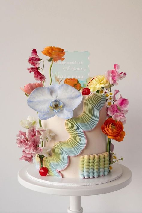 Cake Trends 2024 | Experimental Wedding Cakes | 100 Layer Cake Photo Cake Ideas Pictures, Cake Edible Flowers, Shop Board, Wedding Cake Tops, Floral Wedding Cake, Gateaux Cake, Cake Trends, Wedding Cakes Vintage, Pretty Birthday Cakes