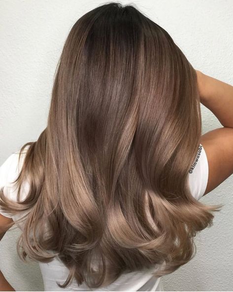 TheKriksters on Instagram: “You can also have this hair color with the Linen hair dye cream, a product of our collection ! ➡️ Click on the photo or link in bio…” Ash Brown Hair, Ash Highlights, Ash Brown Hair Color, Brown Hair Shades, Brown Hair Looks, Brown Ombre Hair, Brown Hair Color, Hair Color Light Brown, Brown Balayage