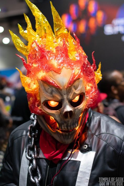 Ghost Rider Makeup, Monster Cosplay, Disfraz Halloween, Motorbike Leathers, Monster Costumes, Disfraces Halloween, Marvel Cosplay, San Diego Comic Con, Cosplay Photos