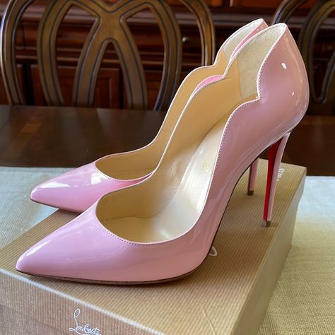 Brand New In Box With Dust Bags And Extra Heel Tips Christian Louboutin Hot Chick 100 Patent Leather P355 Eglantine Lively Pink Color Pumps High Heels Shoes. Made In Italy. Size 38.5. As Pictured. Gorgeous! Loubiton Heels Outfit, Pink Boot Heels, Hot Chick Louboutin, Pink Pumps Outfit, Fairytale Heels, Loubiton Heels, Louboutin Hot Chick, Red Bottom Heels, Pink Nike Shoes