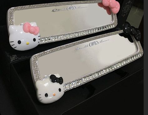 Hello Kitty Car Accessories, Rearview Mirror Decoration, Hello Kitty Car, Pink Car Accessories, Car Assesories, Girly Car Accessories, Charmmy Kitty, Car Deco, Car Accesories