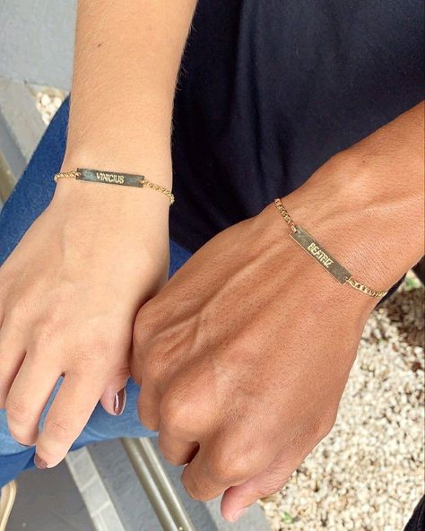 Cute Long Distance Relationship Gifts, Long Distance Relationship Bracelets, Matching Couple Bracelets, Relationship Bracelets, Gift Ideas For Boyfriend, Bff Gifts Diy, Distance Relationship Gifts, One Year Anniversary Gifts, Cute Couple Gifts