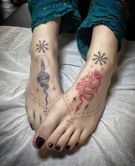 Blue Ink Tattoos, Design Tatuaje, Tattoos Infinity, Saved Tattoo, Tattoos Mandala, Foot Tattoos For Women, Muster Tattoos, Forearm Tattoo Design, 4 Tattoo