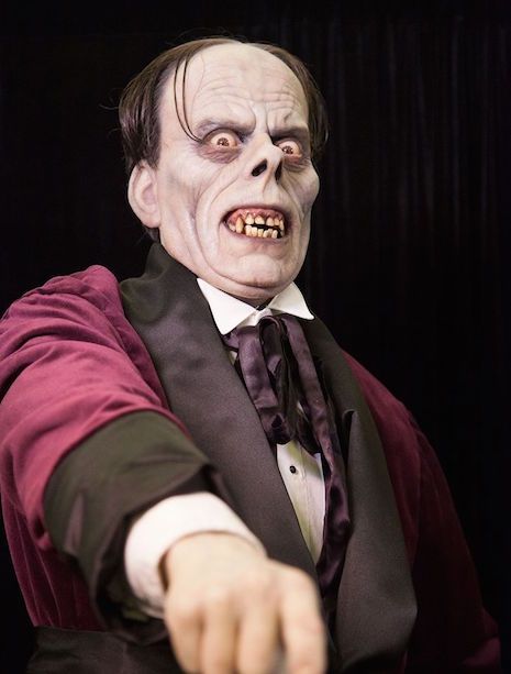 Bela Lugosi might not be dead: Mind-blowing sculptures of classic movie monsters | Dangerous Minds Count Orlok, Rick Baker, Hollywood Monsters, Universal Horror, Ray Harryhausen, Classic Monster Movies, Lon Chaney Jr, Lon Chaney, The Phantom Of The Opera