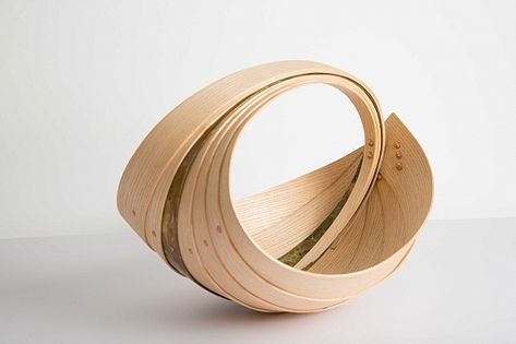 Steam-bent Wooden Trugs Basket #wood #home #accessories Furniture Repair, Modern Fruit Bowl, Steam Bending Wood, How To Bend Wood, Traditional Boats, Wood Basket, Wood Cladding, Bent Wood, English Design