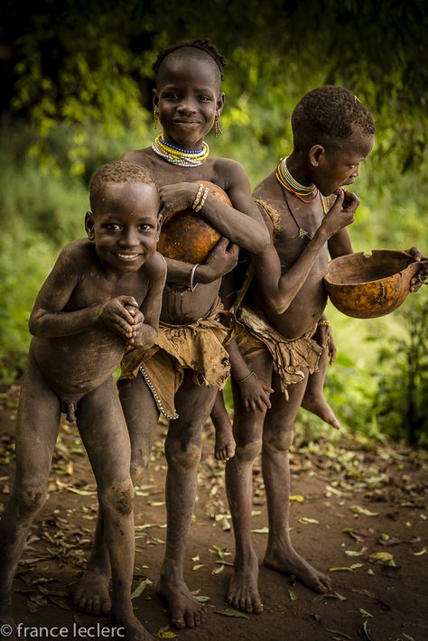 Children of the Tribe #tribes http://www.childrenofthetribe.com/collections/boys Africa Infographic, Africa Tribes, Children In Africa, Life Activities, Africa People, Africa Photography, African Ancestry, Talent Development, Capture Moments