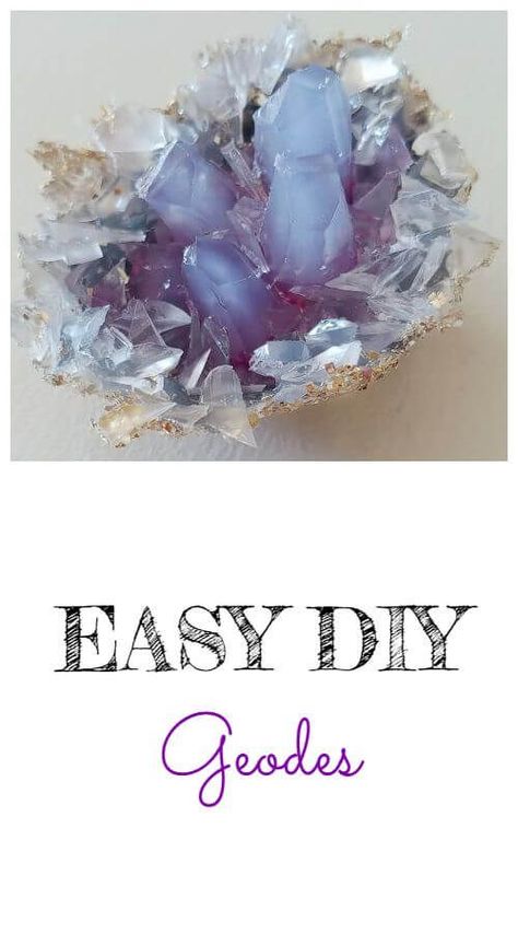 DIY Geodes - Magical March Pinterest Challenge Crystal Seashells Diy, How To Grow Geodes, Diy Crystals Without Borax How To Make, Diy Faux Crystals, How To Grow Crystals Diy, Crystal Geode Decor, Borax Seashells, Geode Pumpkin Diy, Fake Crystals Diy