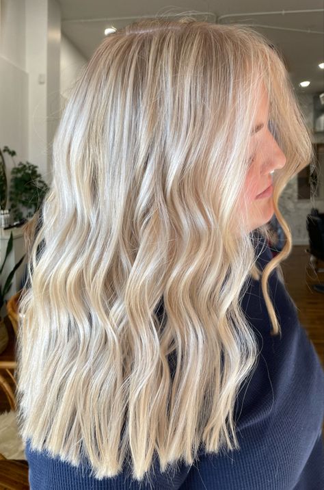 Mostly Blonde Hair, Brighter Blonde Balayage, Balayage, Light Balayage On Blonde Hair, Beach Blonde Highlights On Blonde Hair, Blonde Hair For Curly Hair, Full Blond Highlights, Blonde Highlights On Light Hair, Things To Do With Blonde Hair