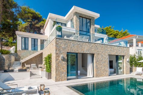 Dubrovnik, Villa Am Meer, Saint Jean Cap Ferrat, Flat Apartment, Waterfront Property, Beautiful Villas, Steel Buildings, Villa Rental, Elegant Homes