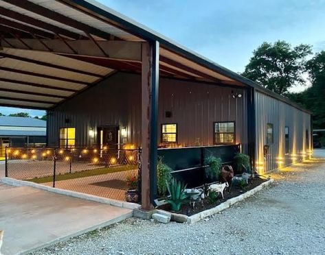 Metal Buildings With Living Quarters, Pole Barn Designs, Metal Building House Plans, Steel Building Homes, Metal Building Home, Barn House Design, Steel Frame House, Barn Style House Plans, Shop Buildings