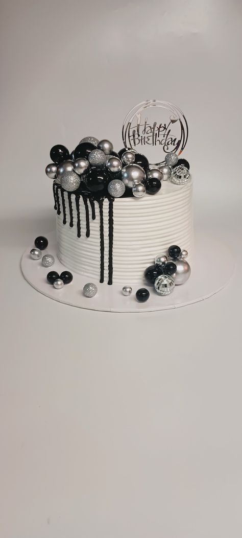 Cake for men black and silver Silver And Black Cake For Men, Black White And Silver Birthday Cake, Black And Silver Cake For Men, Silver And Black Cake, White And Silver Birthday Cake, Black And Silver Birthday Cake, Black And Silver Cakes Birthday, Black And Silver Cake, Cake For Men