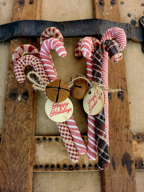 Primitive Candy Canes Primitive Christmas, Primitive Candy Canes, Bowl Display, Primitive Christmas Tree, Primitive Christmas Decor, Holiday Bowl, Fall Placemats, Candy Cane Ornament, Prim Christmas