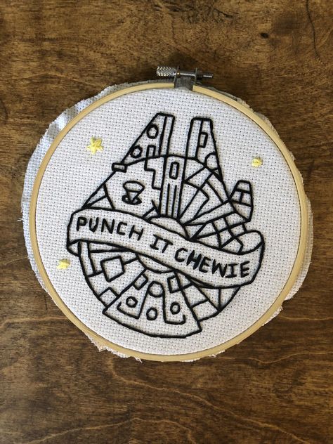 Star Wars Embroidery, Broderie Simple, Embroidery Hoop Art Diy, Star Wars Crafts, Embroidery Hoop Wall Art, Embroidery Stitches Tutorial, Embroidery Patterns Vintage, Embroidery Flowers Pattern, Simple Embroidery