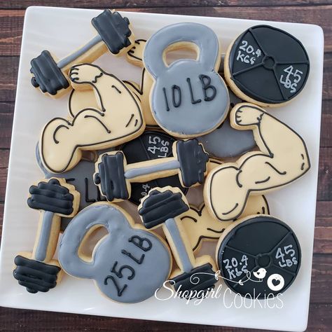 Weightlifting set for an 18th Birthday. 🏋️‍♂️💪🏃‍♂️ #shopgirlcookies #cookies #customcookies #cookielove #cookieartist #pinterest… Fitness Birthday Party Ideas, Crossfit Bachelorette Party, Fitness Cookies Decorated, Gym Birthday Party Ideas, Cake For Gym Lover, Gym Party Decorations, Wrestling Cookies, Gym Theme Party, Running Cookies