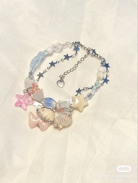 Aesthetic Korean Bracelet, Korean Jewellery Aesthetic, Douyin Bracelets, Korean Aesthetic Accessories, Korean Beads Jewelry, Aesthetic Korean Accessories, Korean Bracelet Aesthetic, Cute Korean Accessories, Asian Jewelry Aesthetic